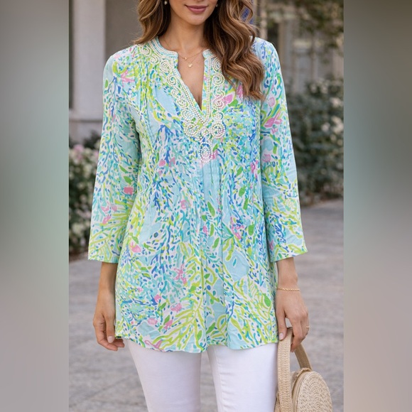Lilly Pulitzer Tops - Lilly Pulitzer Beaded Tunic Top Blue Green Print Size